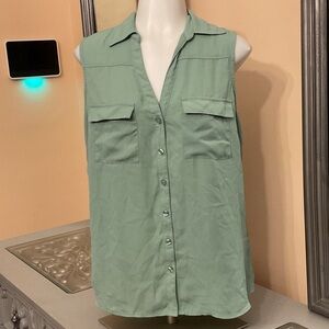 Soho Jeans Medium Mint Green Sleeveless Button-Down Shirt